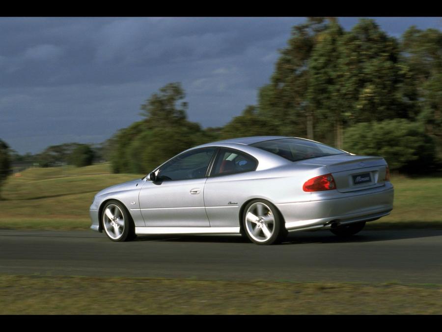  Holden Monaro CV8 2003 года  (фото 3 из 32)